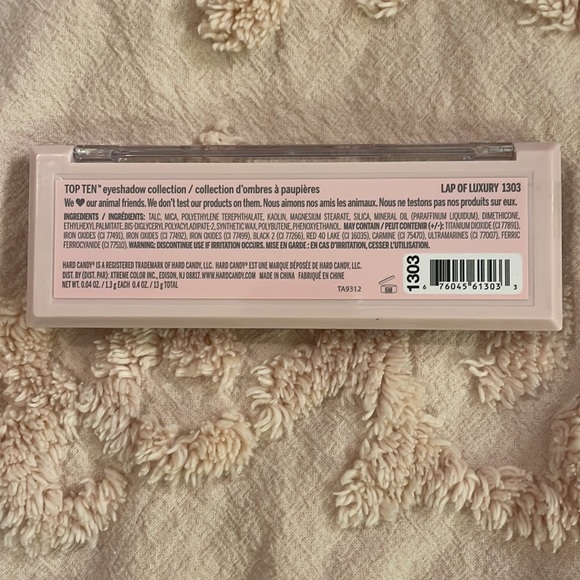 Hard Candy | Lap of Luxury Eyeshadow Pallete - Picture 5 of 6